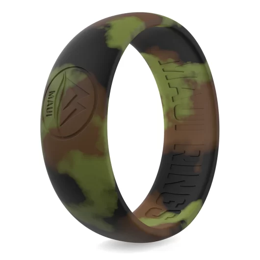 Camo-patterned silicone ring is the most sensible choice for an accessory when embarking on explorations and hunting.